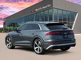 2024 Audi SQ8