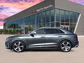 2024 Audi SQ8