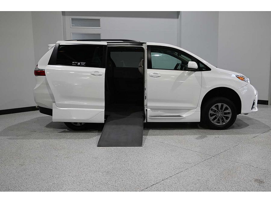 2019 Toyota Sienna