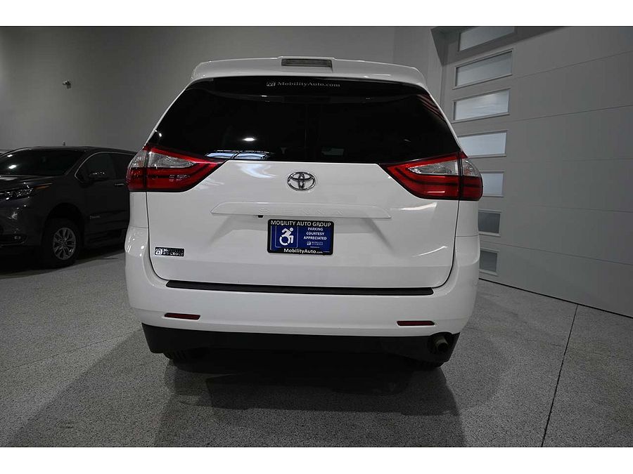 2019 Toyota Sienna