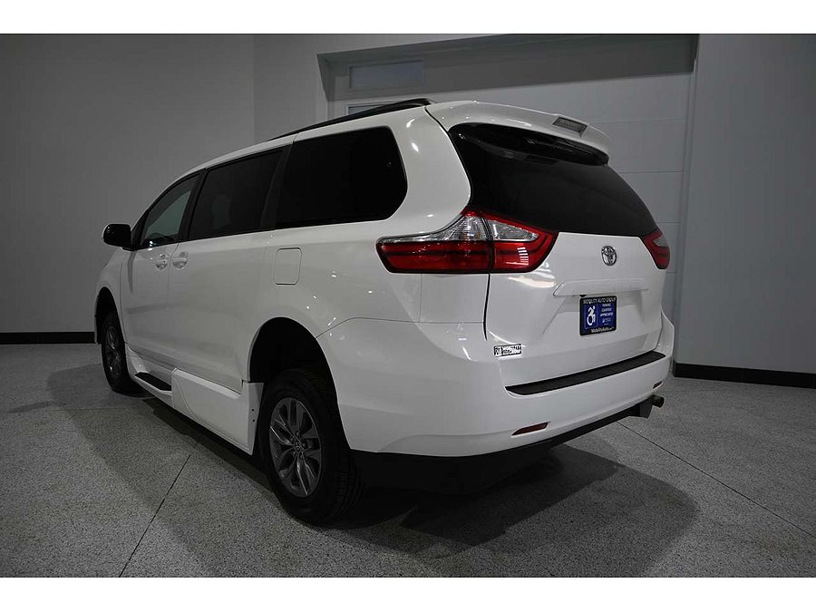 2019 Toyota Sienna