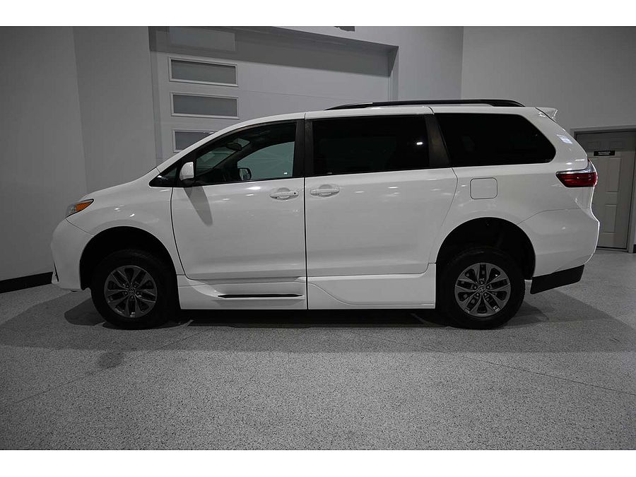 2019 Toyota Sienna