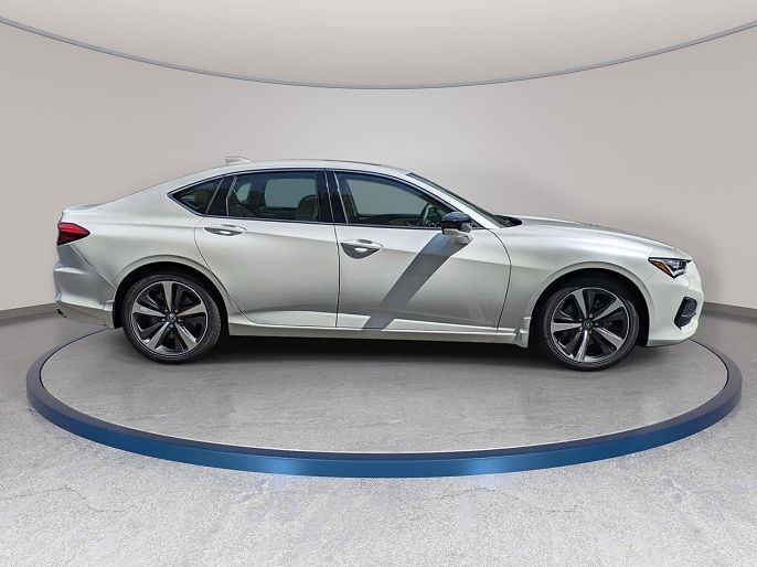 2025 Acura TLX