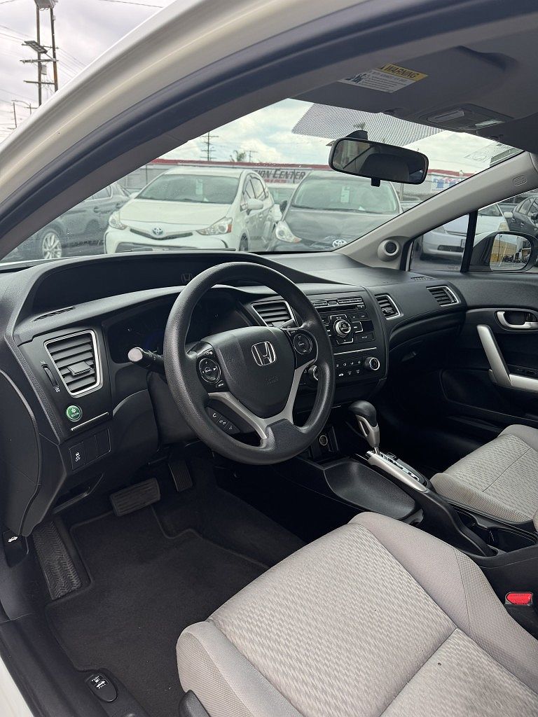 2015 Honda Civic LX image 4