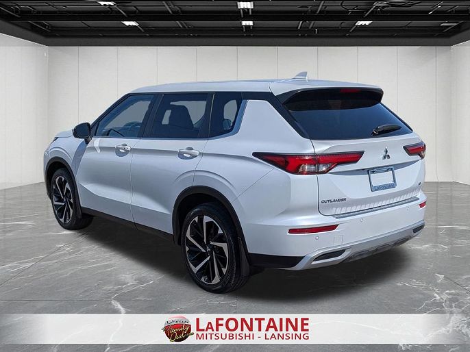 2023 Mitsubishi Outlander