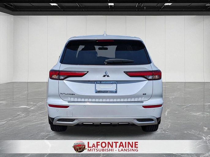 2023 Mitsubishi Outlander