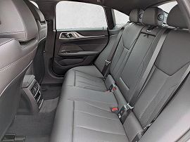 2026 BMW i4