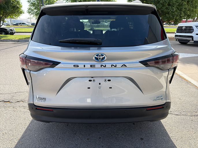 2023 Toyota Sienna