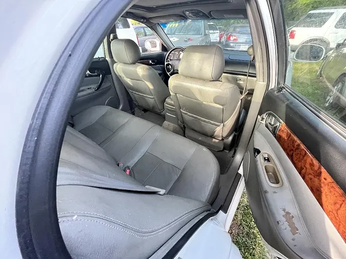 2005 Suzuki Verona