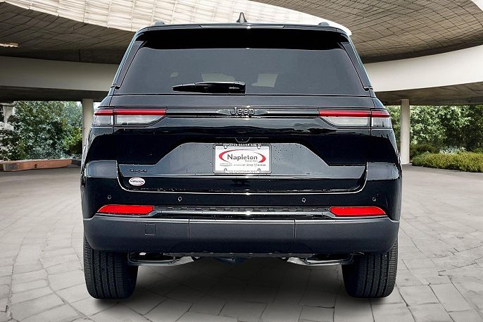 2025 Jeep Grand Cherokee