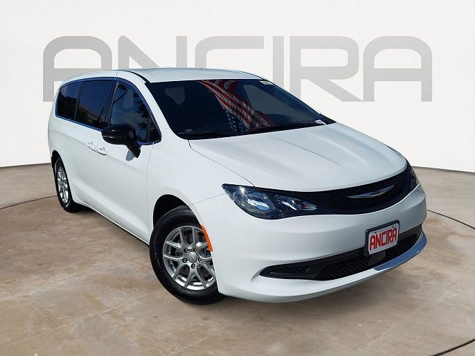 2026 Chrysler Voyager