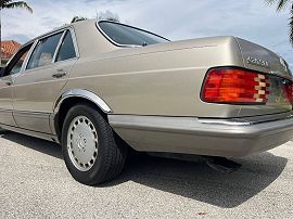 1989 Mercedes-Benz 420