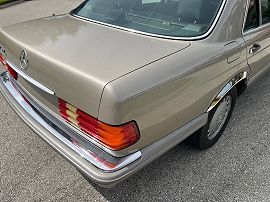 1989 Mercedes-Benz 420
