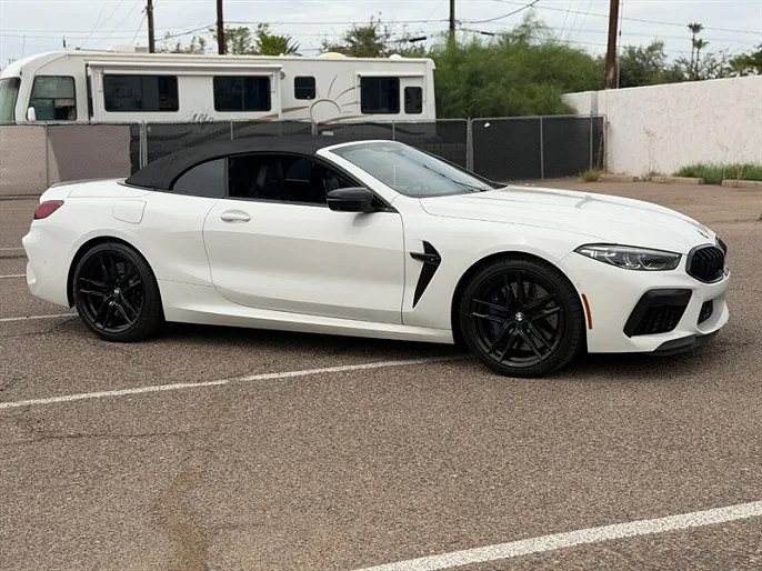 2020 BMW M8