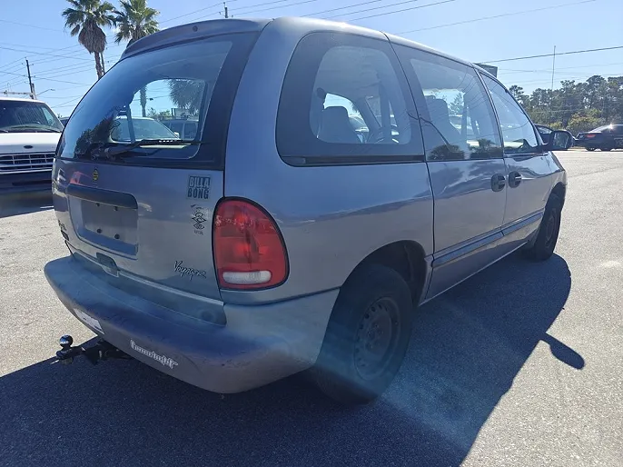 1998 Plymouth Voyager