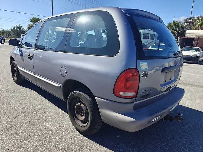 1998 Plymouth Voyager