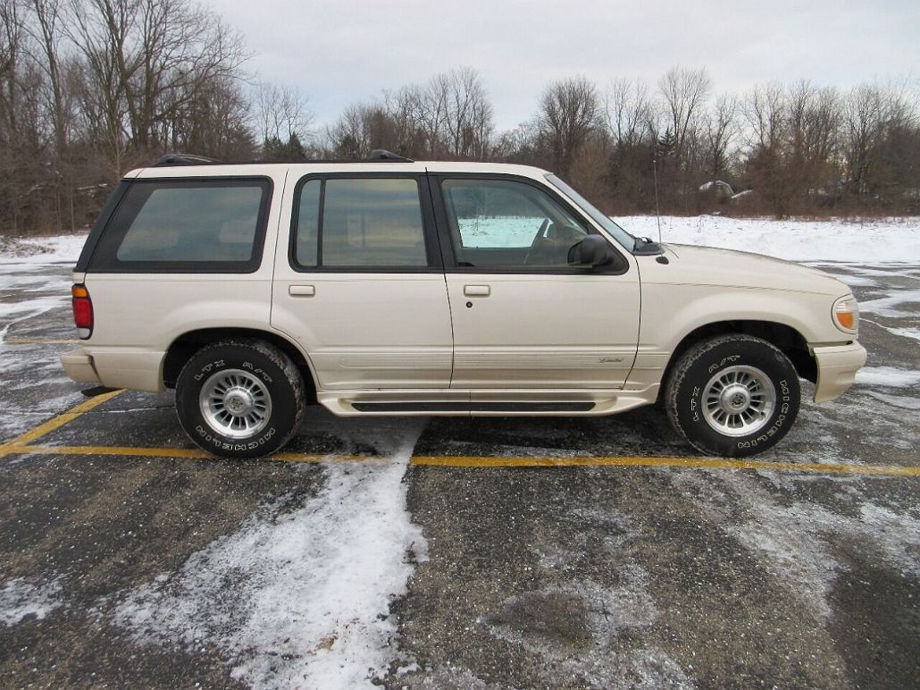 1996 Ford Explorer Limited Edition image 5