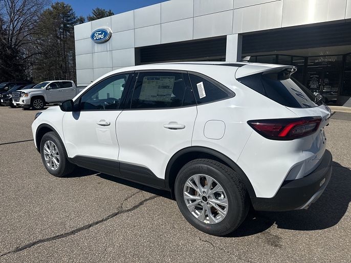 2025 Ford Escape