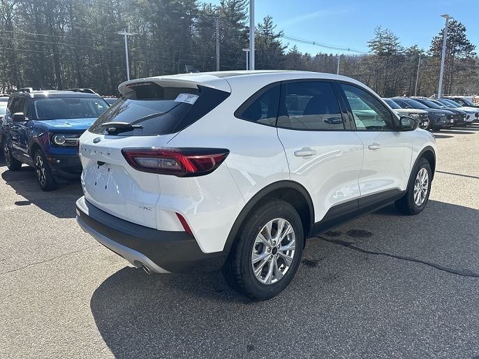 2025 Ford Escape