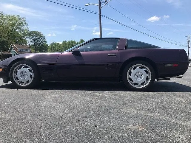 1992 Chevrolet Corvette Base image 0