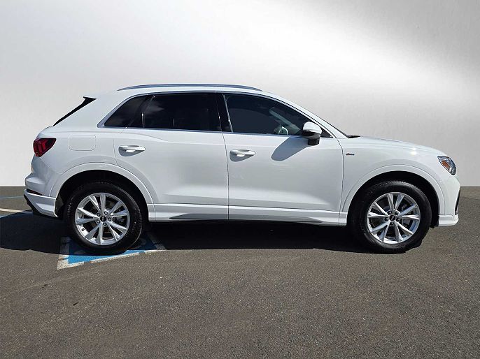 2025 Audi Q3