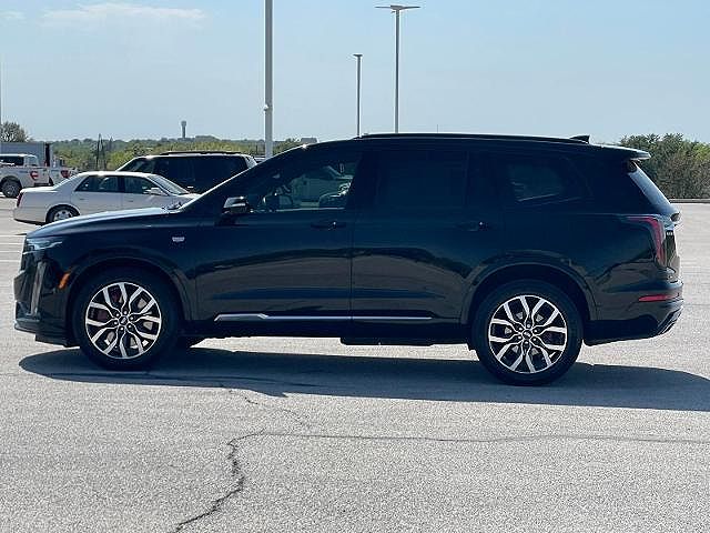 2023 Cadillac XT6