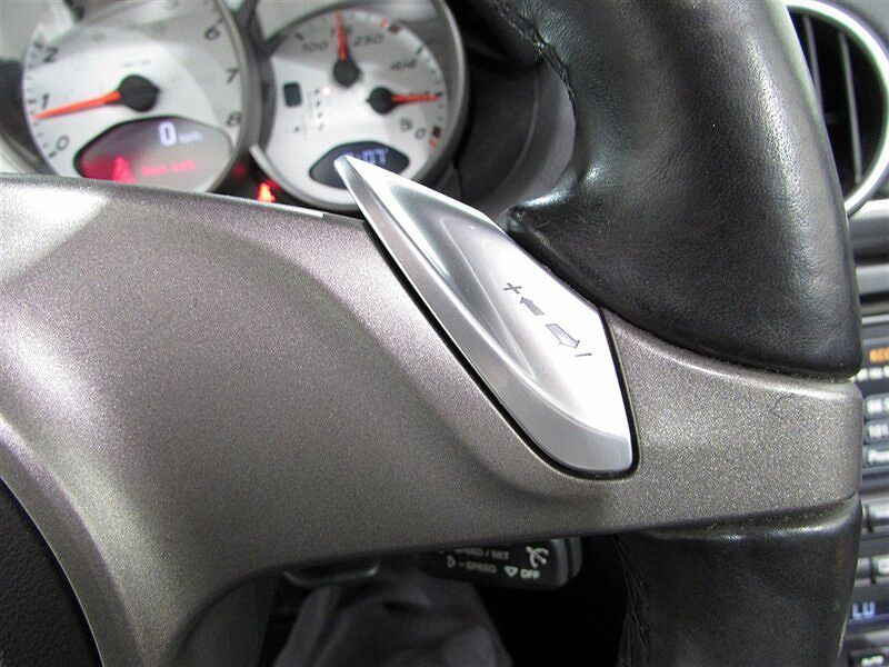 2010 Porsche Boxster S image 18