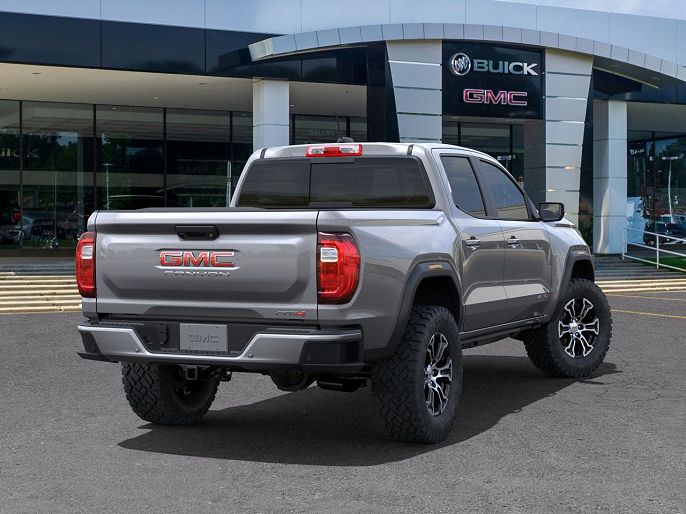 2025 GMC Canyon
