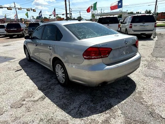 2014 Volkswagen Passat