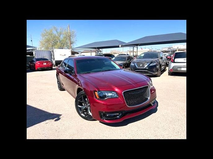 2020 Chrysler 300