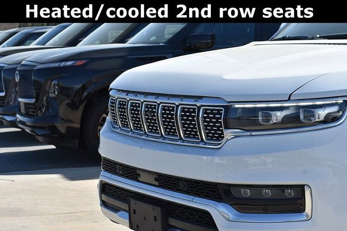 2022 Jeep Grand Wagoneer