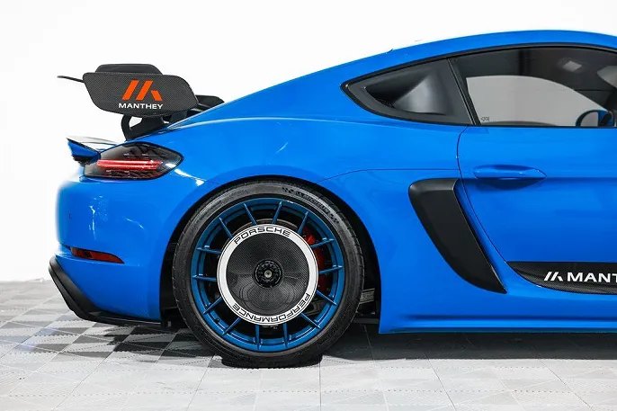 2023 Porsche 718 Cayman