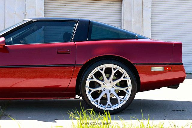 1985 Chevrolet Corvette null image 4