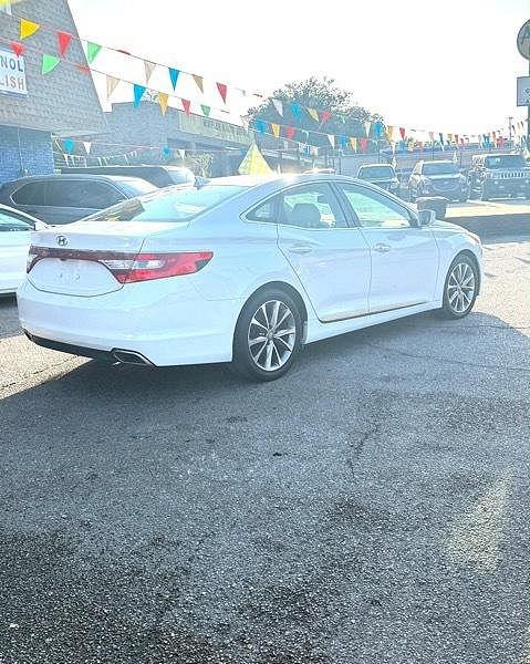 2017 Hyundai Azera