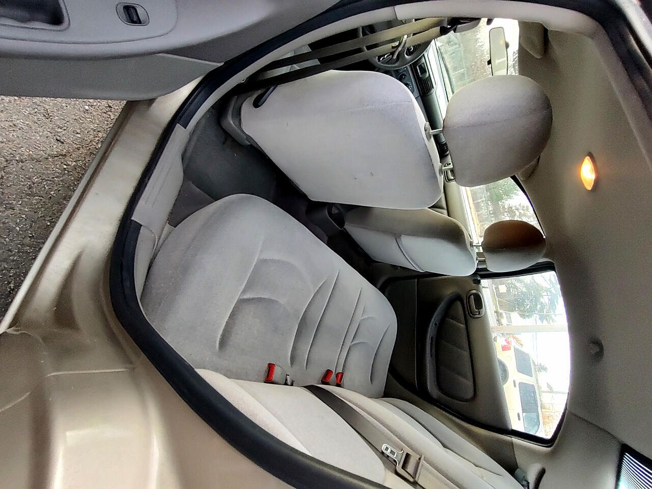 2003 Chrysler Sebring LX image 2