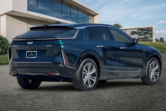 2025 Cadillac Lyriq