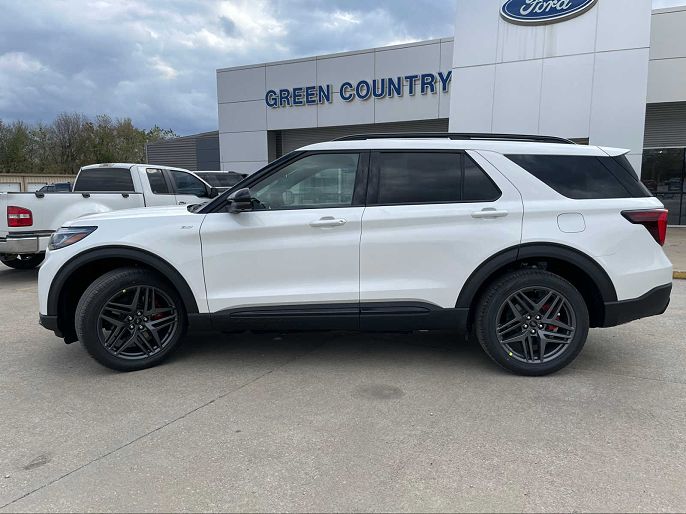 2025 Ford Explorer