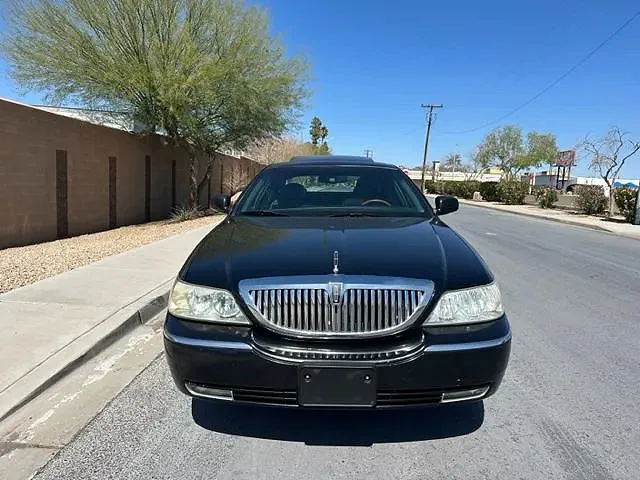 2007 Lincoln Town Car
