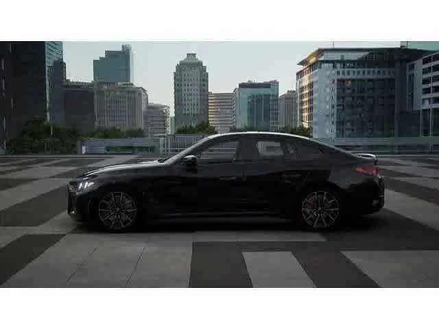 2026 BMW i4