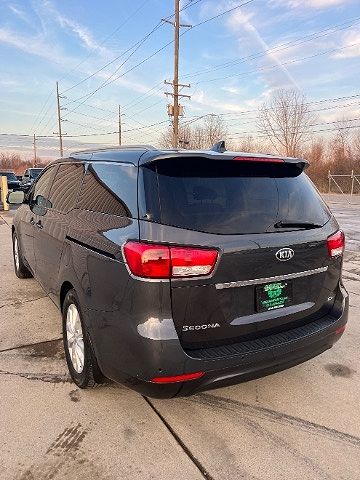 2015 Kia Sedona