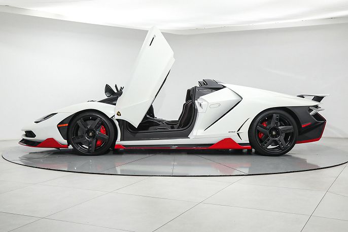 2017 Lamborghini Centenario
