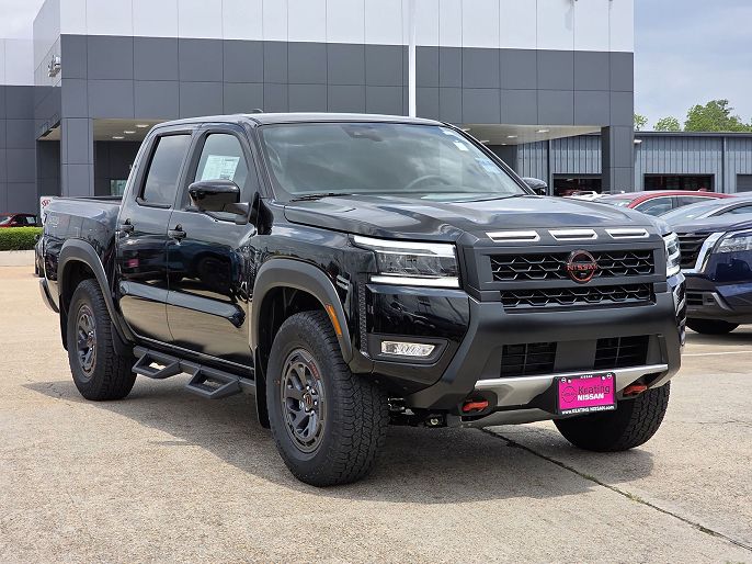2025 Nissan Frontier
