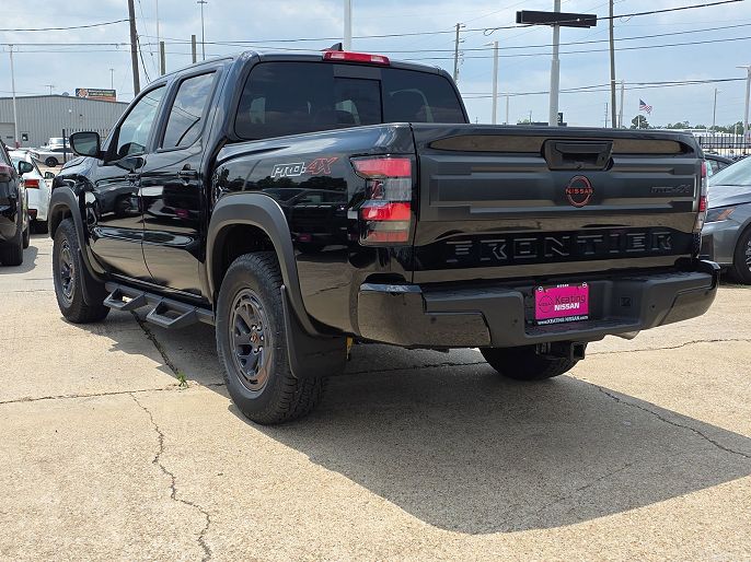 2025 Nissan Frontier