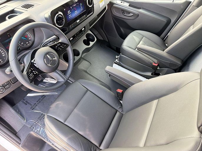 2025 Mercedes-Benz eSprinter