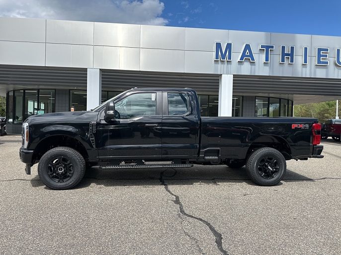 2025 Ford F-250
