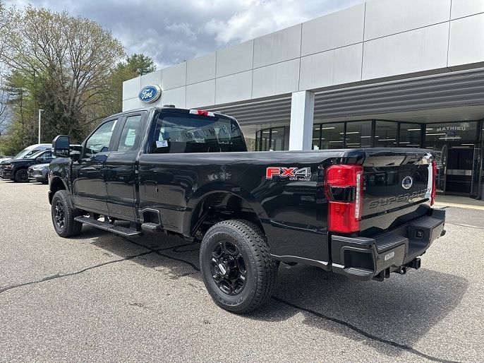 2025 Ford F-250