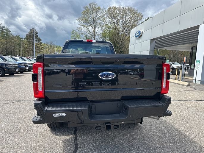2025 Ford F-250