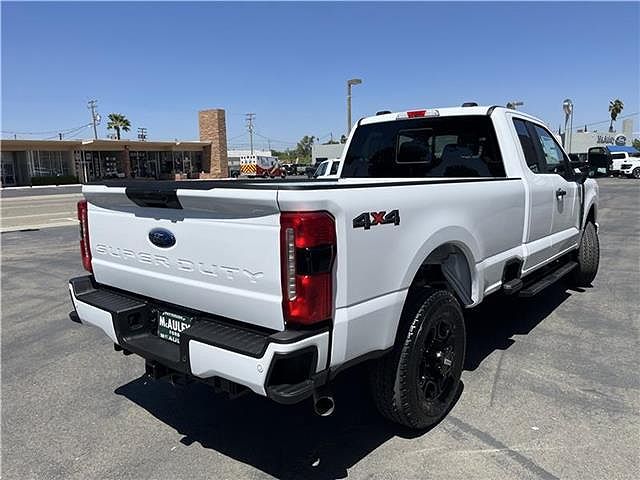 2025 Ford F-350