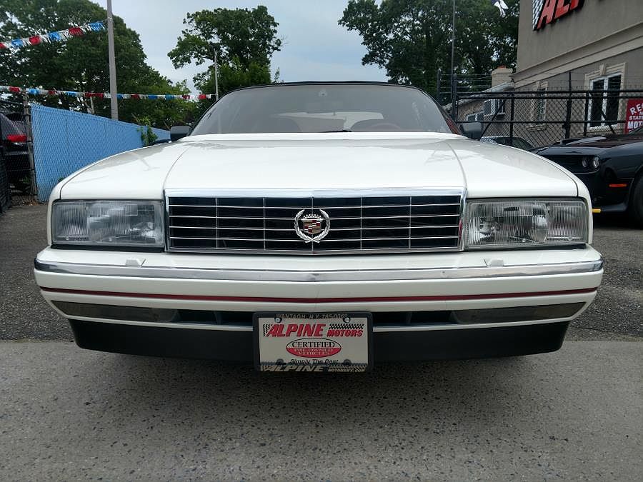 1990 Cadillac Allante null image 1