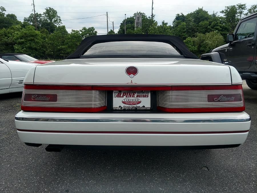 1990 Cadillac Allante null image 21